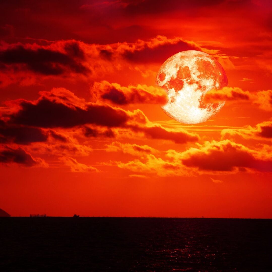 Blood Moon Spiritual Meaning - Insight state