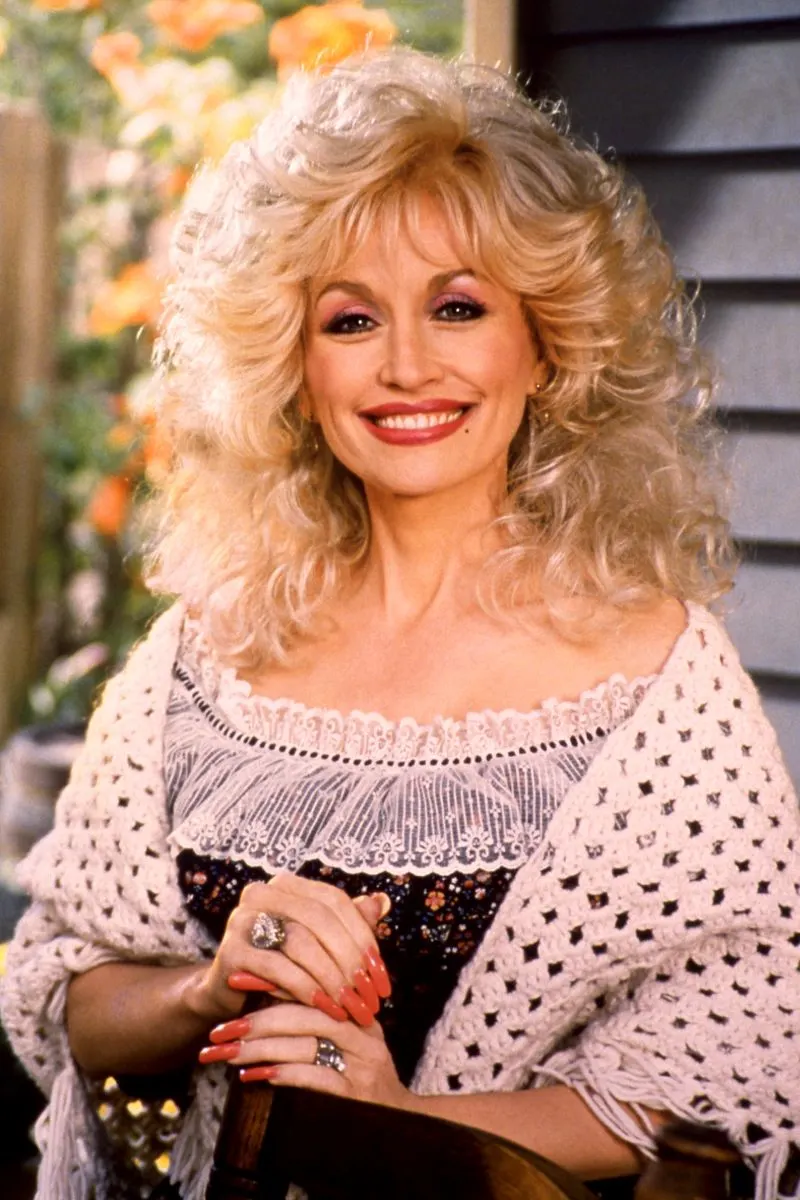 50 Dolly Parton Quotes About Life, Love, and Strength